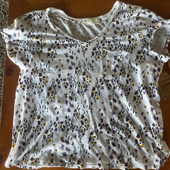 Anthropologie The Quinn Short V Neck flowers Small - Picture 1 of 8